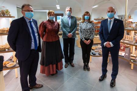 Vlada RS na obisku v Ribnici